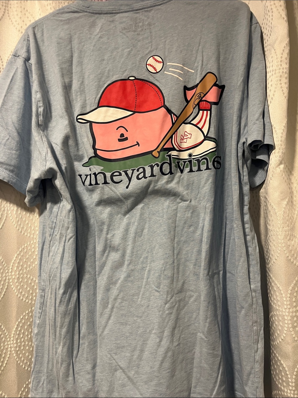 Vineyard Vines Baseball size M - Picture 2 of 2